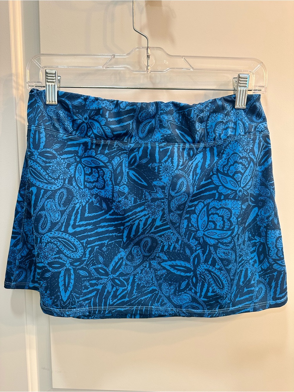 Athleta Navy and Teal Floral Mini Skirt